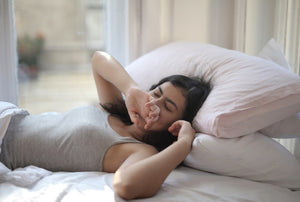 5 Reasons You Need A Weighted Blanket Right Now
